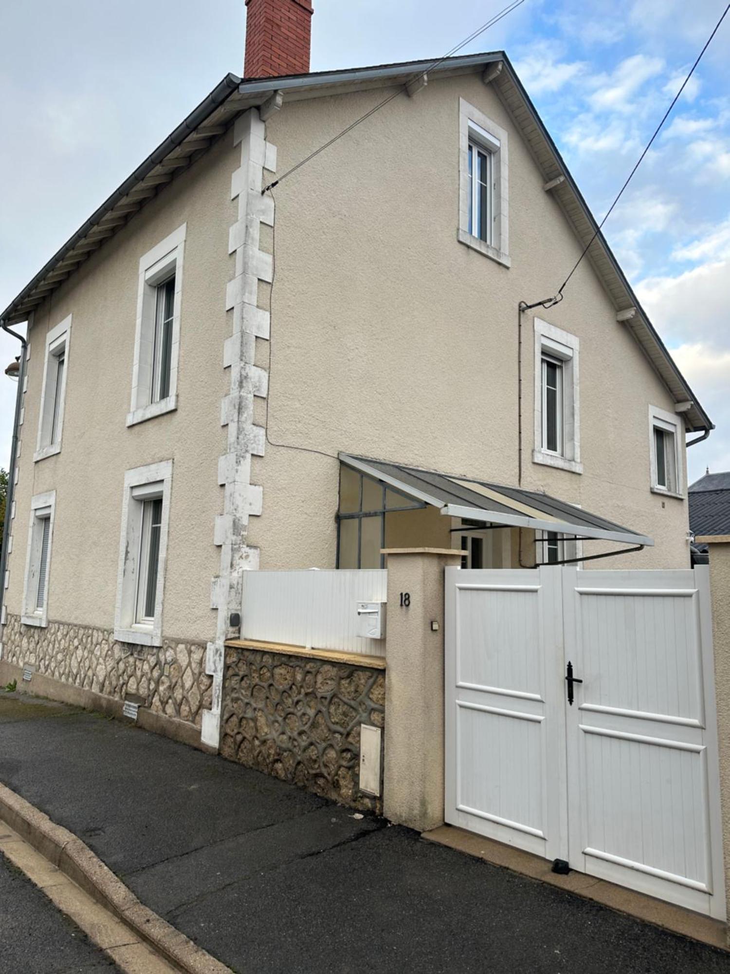 Maison Nombreux Couchages, 13 Lits, 3 Sdb, Exterieur Bourges Luaran gambar